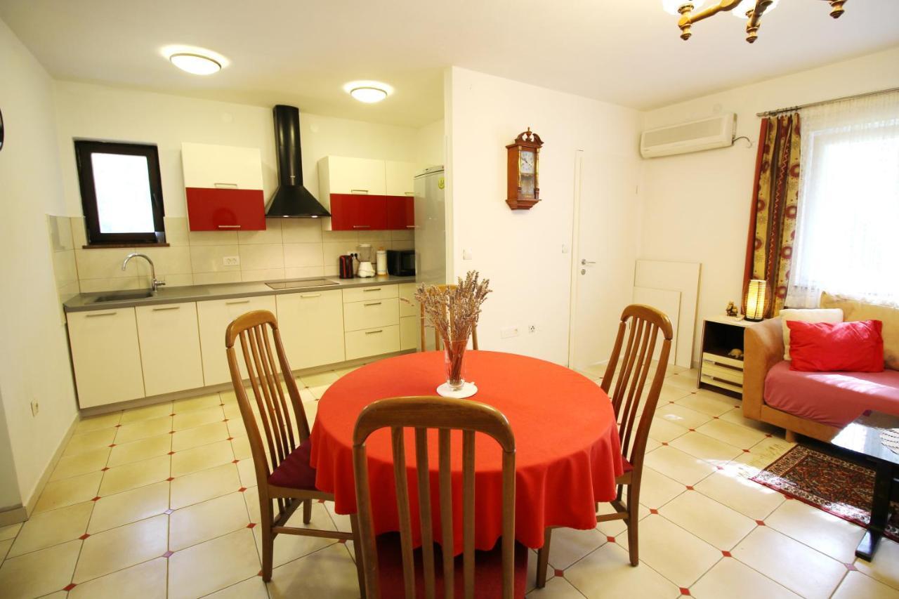 Apartment Duda 佩特坎内 外观 照片